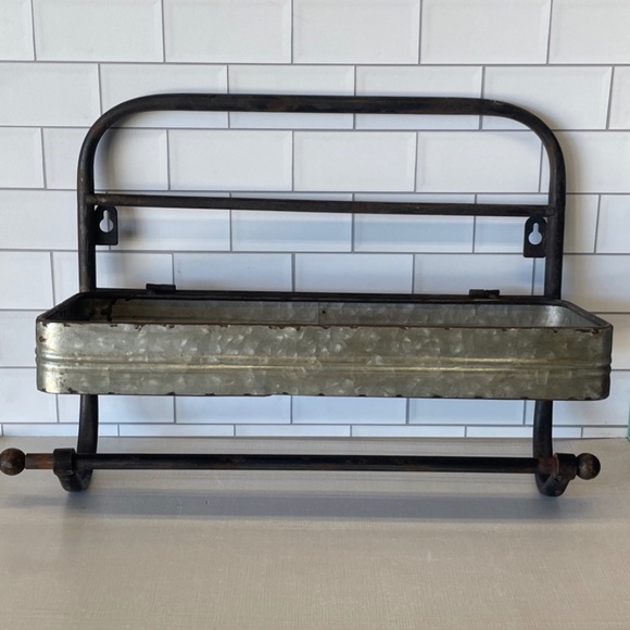 Wire Metal Industrial Farmhouse Kitchen Bathroom Towel Rack Rustic Shelf Wall - Picture 1 of 7